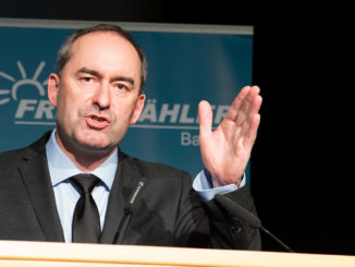 SPD fordert sofortigen Rücktritt Aiwangers SPD fordert sofortigen Rücktritt Aiwangers