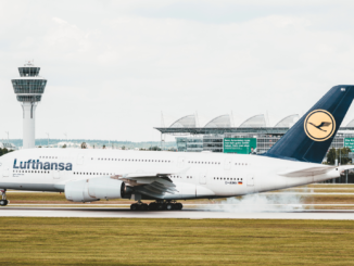 Lufthansa-Piloten stimmen Tarifpaket zu Lufthansa-Piloten stimmen Tarifpaket zu