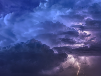 Wieder schwere Unwetter im Südwesten – ziehen weiter nordostwärts Wieder schwere Unwetter im Südwesten – ziehen weiter nordostwärts