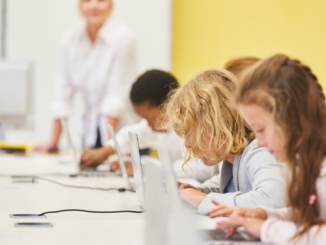 Nur in fünf Bundesländern haben alle Schulen Breitbandanschluss Nur in fünf Bundesländern haben alle Schulen Breitbandanschluss