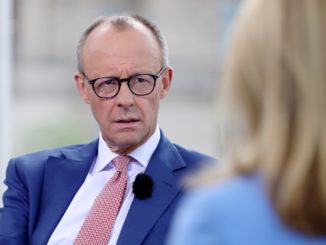 „Das entscheiden wir gemeinsam und nicht öffentlich“: Merz hält sich in Kanzlerfrage weiter bedeckt