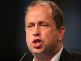 Stamp wirft Grünen Blockade im Asylstreit vor Stamp wirft Grünen Blockade im Asylstreit vor