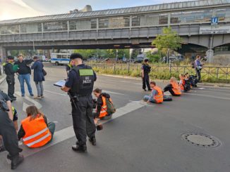 „Letzte Generation“: Neue Klima-Proteste in Berlin – über 20 Blockaden „Letzte Generation“: Neue Klima-Proteste in Berlin – über 20 Blockaden