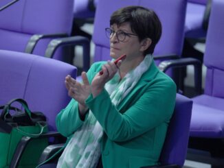 Esken fordert Aussetzen der Schuldenbremse Esken fordert Aussetzen der Schuldenbremse