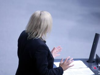 Islamkonferenz: Faeser verlangt Distanzierung von Antisemitismus Islamkonferenz: Faeser verlangt Distanzierung von Antisemitismus
