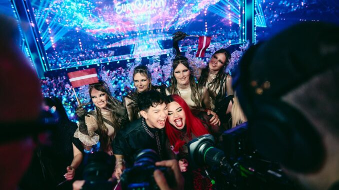 All the action from the Green Room during the Section Semi-Final of the 69th Eurovision Song Contest Green Room (über Alma Bengtsson/EBU)