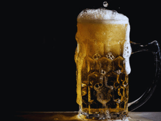 Fränkisches Rauchbier: Feuer trifft Malz – Die Kunst des traditionellen Rauchmalzbrauens Fränkisches Rauchbier: Feuer trifft Malz – Die Kunst des traditionellen Rauchmalzbrauens
