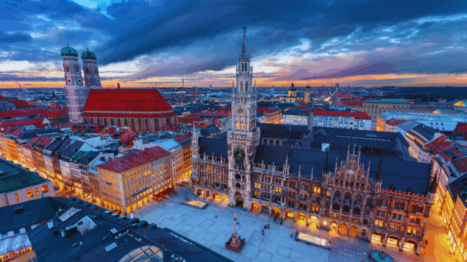 cmg_symbolbilder_ (9) Wo sind wir hier? Genau! Am Münchener Marienplatz (über RudyBalasko)