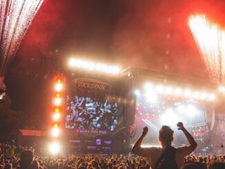 Perfekt ausgestattet für Rock im Park 2025 – So trotzt du Regen, Wind und Sonne Perfekt ausgestattet für Rock im Park 2025 – So trotzt du Regen, Wind und Sonne