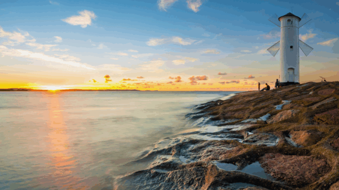 cmg_symbolbilder_ - 2025-07-17T125804.796 Ostsee bei Sonnenuntergang (über MikeMareen)