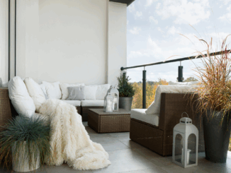 Sommer auf dem Balkon: So wird dein Außenbereich zur persönlichen Urlaubsoase Sommer auf dem Balkon: So wird dein Außenbereich zur persönlichen Urlaubsoase