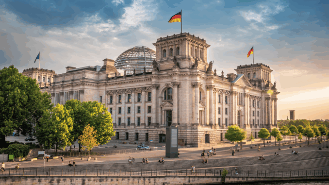 cmg_symbolbilder_ - 2025-09-29T125856.910 Bundestag (über frankpeters)