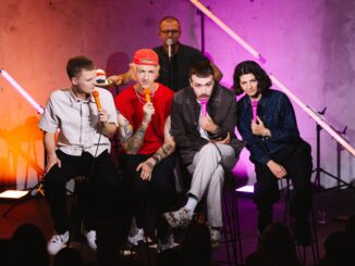 „Falsch, aber anders lustig“: Comedy-Format geht in Staffel 2 „Falsch, aber anders lustig“: Comedy-Format geht in Staffel 2