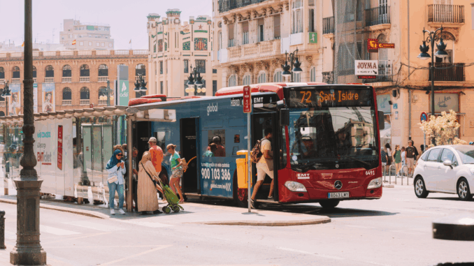 cmg_symbolbilder_ - 2025-10-29T134917.791 Nahverkehr (über Joaquin Carfagna)