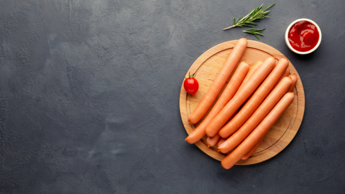 ALDI senkt vor Weihnachten Preise für Würstchen und Schokolade dauerhaft