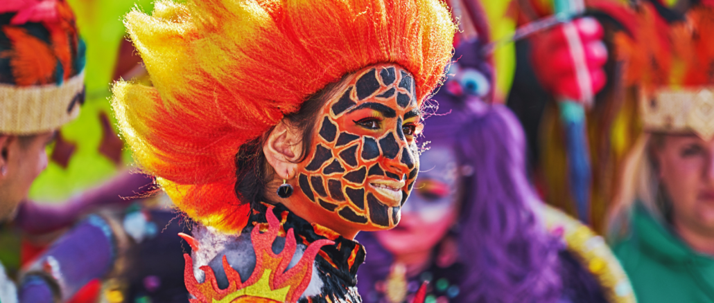 Karneval 2026: Mainz, Düsseldorf und Köln melden hohe Besucherzahlen trotz Regen und Schnee