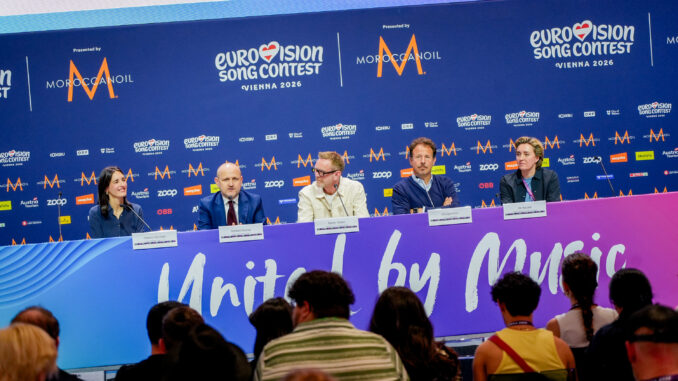 Mehr als Pailletten und Punkte: Was der ESC für seine leidenschaftlichsten Beobachter wirklich bedeutet