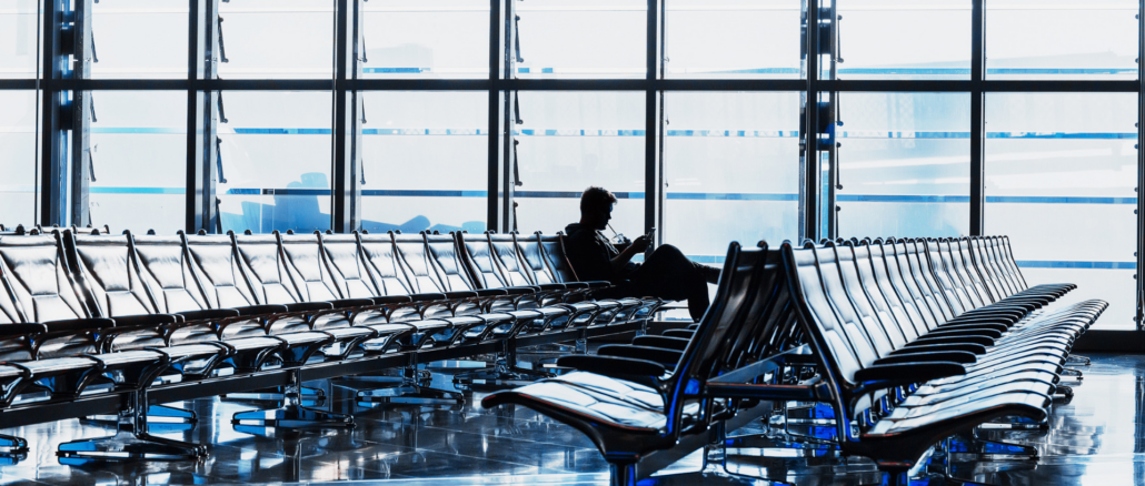 Flug annulliert: Verbraucherschützer mahnen Ryanair, TAP und Wizz Air ab