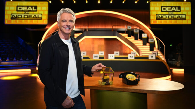 „Deal or No Deal” kehrt 2027 zurück: Jörg Pilawa moderiert die SAT.1-Neuauflage